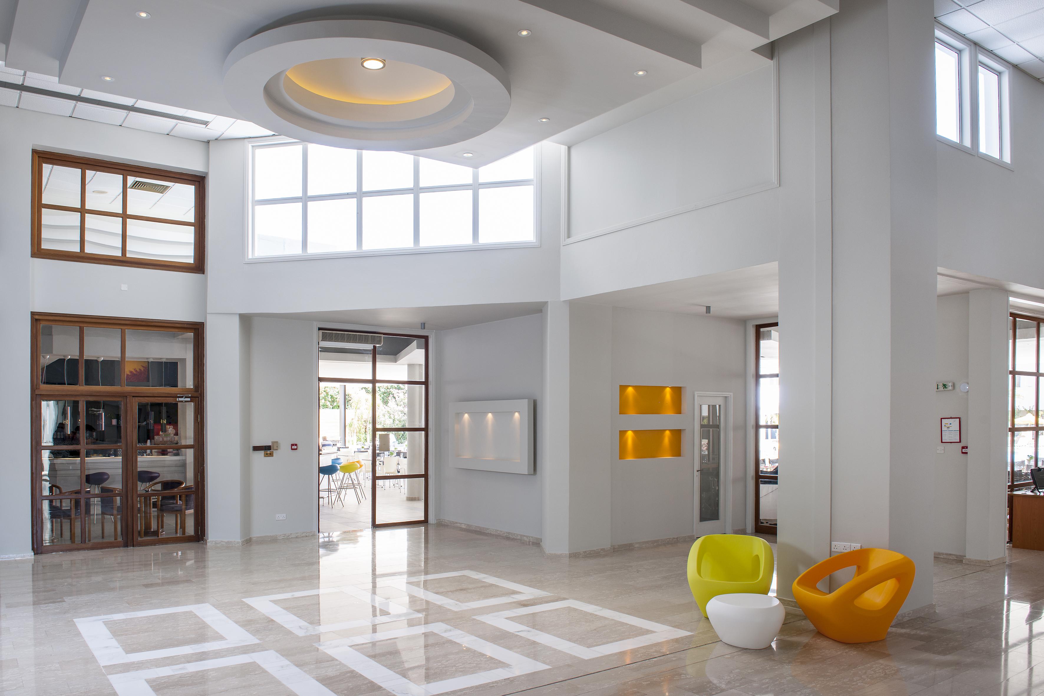 Mayfair Gardens Пафос Экстерьер фото