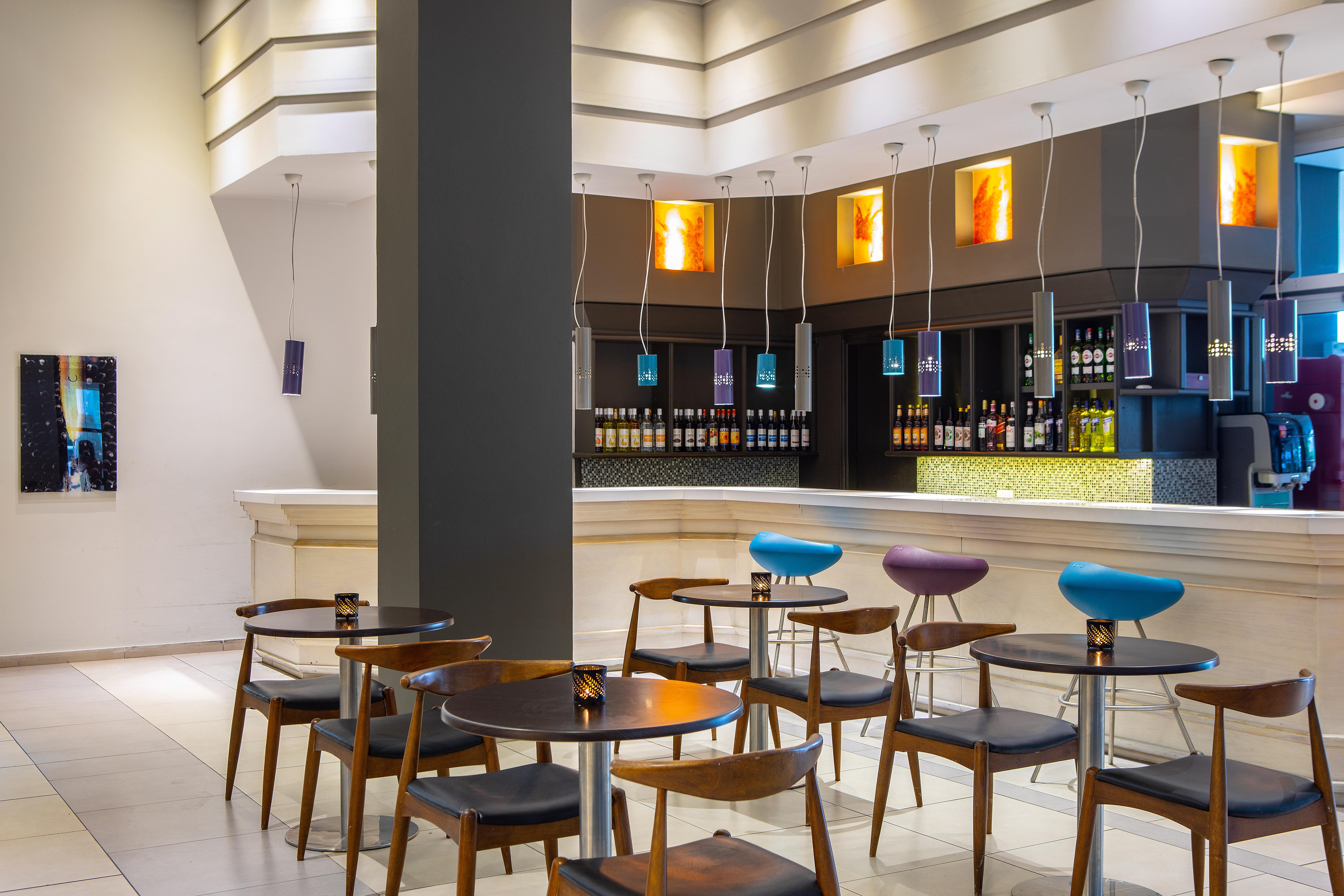 Mayfair Gardens Пафос Экстерьер фото