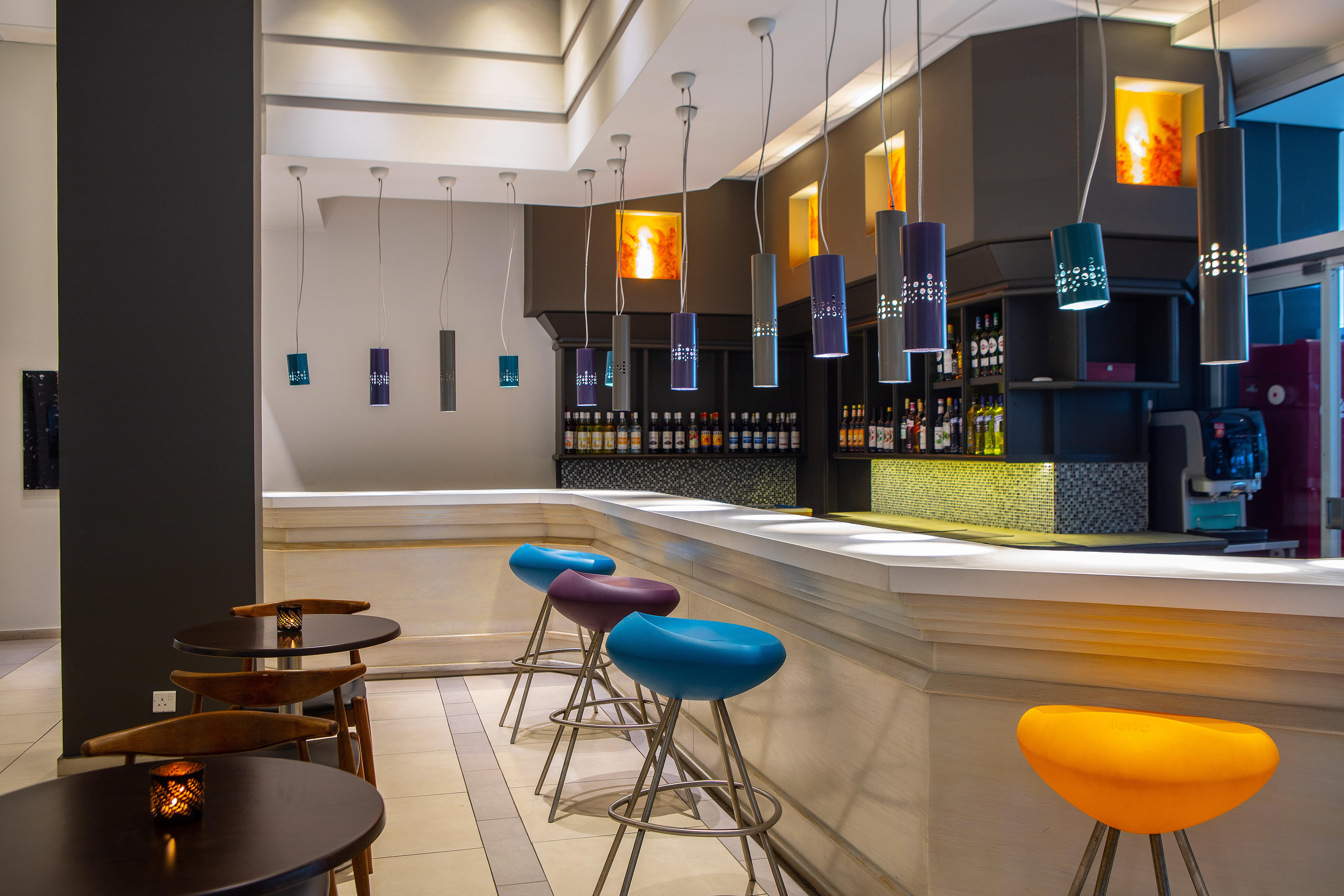 Mayfair Gardens Пафос Экстерьер фото