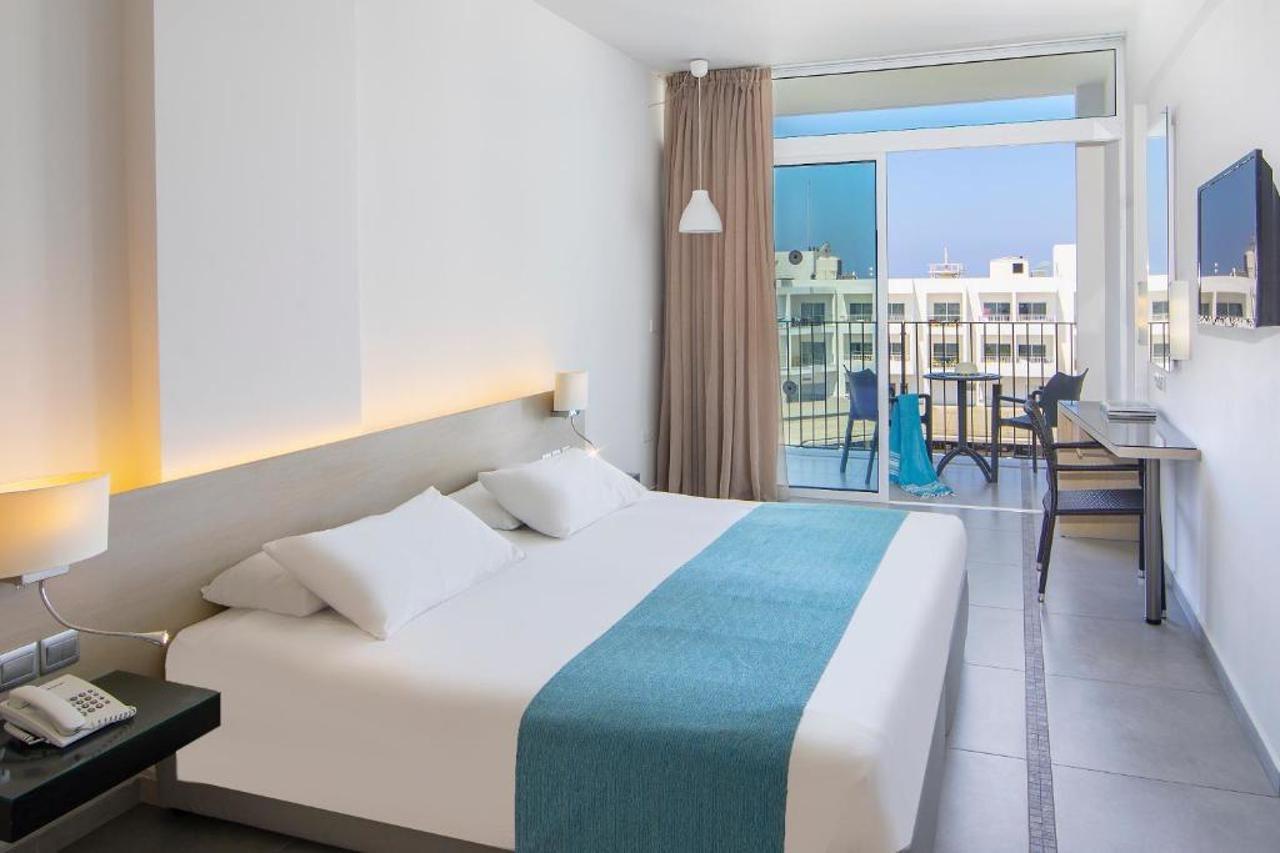 Mayfair Gardens Пафос Экстерьер фото