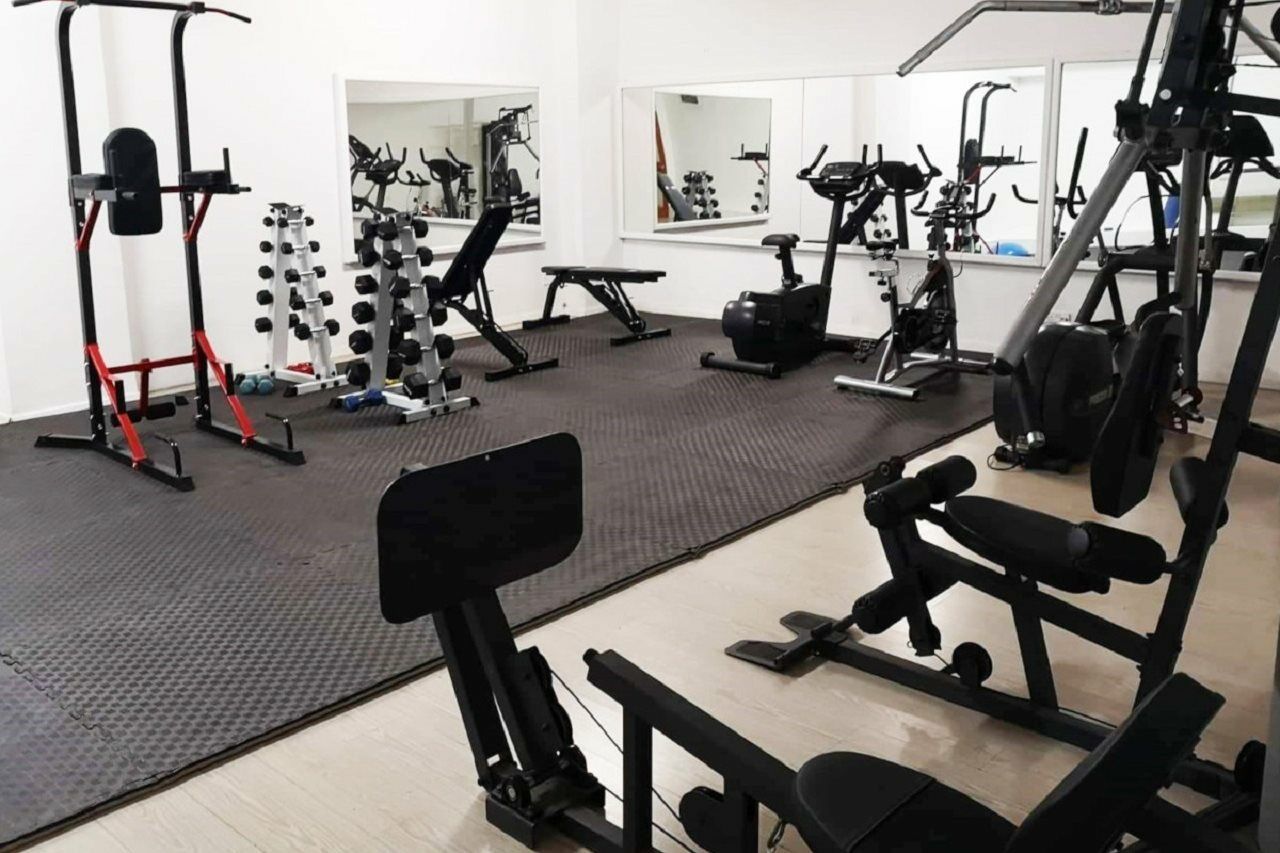 Mayfair Gardens Пафос Экстерьер фото